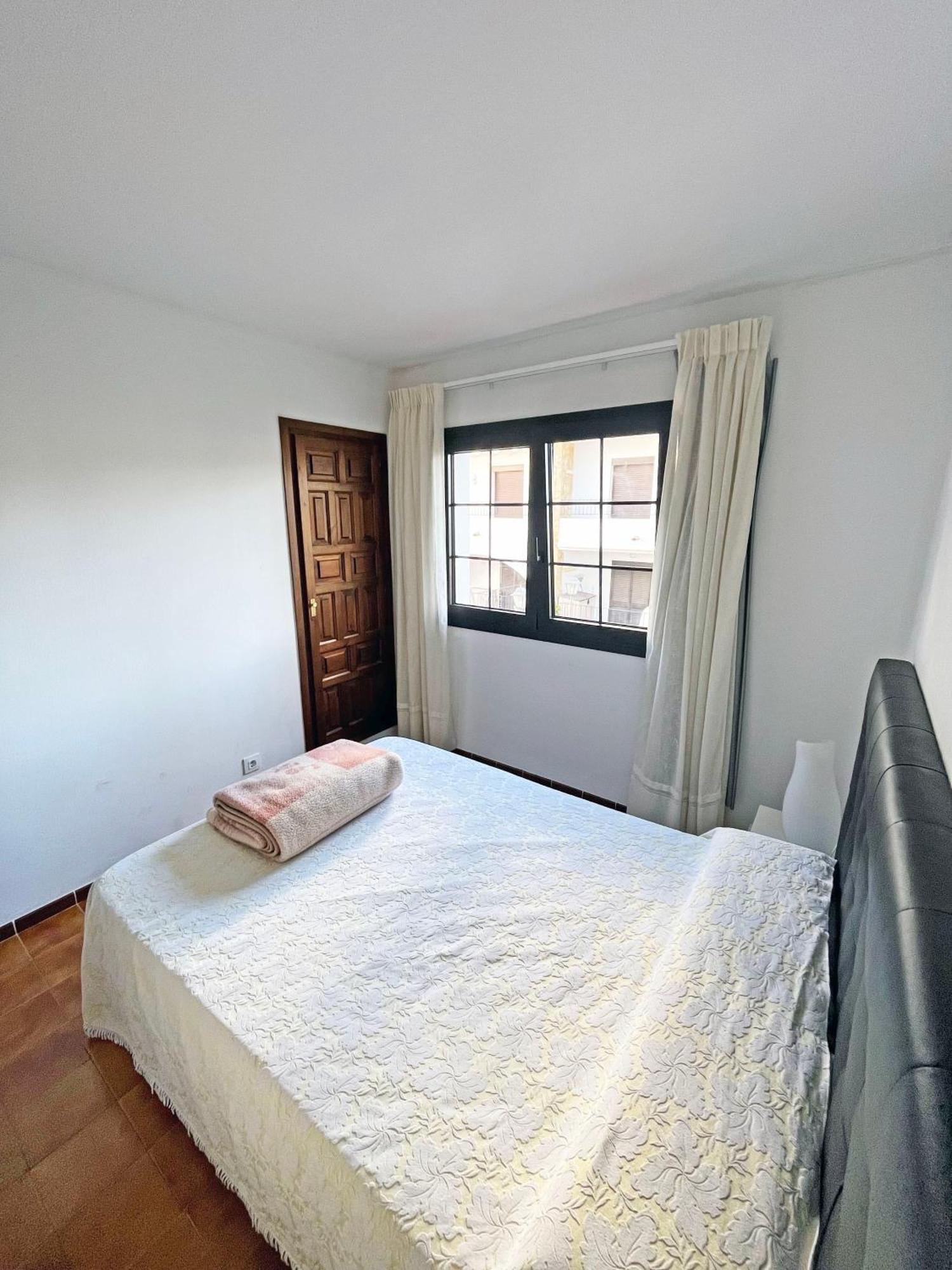 Apartamento En La Escala Con Piscina Y Parking L' Escala Exterior foto